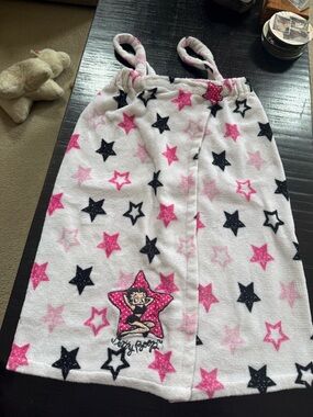 Betty Boop soft fleece towel wrap- getting ready towel- black and pink cute